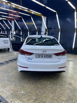 هیوندای ئەڤانتی